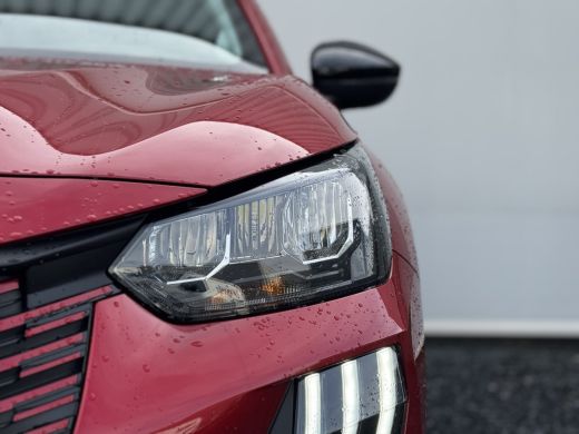 Peugeot 208 1.2 Mild Hybrid Allure 145PK AUT | Comfort Pakket | Keyless Start & Entry | Achteruitrijcamera | ... ActivLease financial lease