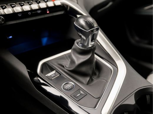 Peugeot 3008 1.2 PureTech Allure Sport (NIEUW MODEL, APPLE CARPLAY, GROOT NAVI, PARELMOER, LEDER, 360 CAMERA, ... ActivLease financial lease