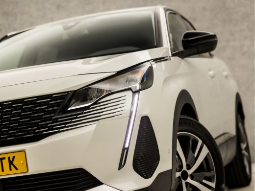 Peugeot 3008 1.2 PureTech Allure Sport (NIEUW MODEL, APPLE CARPLAY, GROOT NAVI, PARELMOER, LEDER, 360 CAMERA, ... ActivLease financial lease