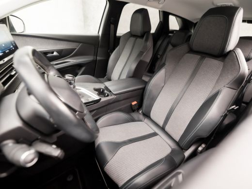 Peugeot 3008 1.2 PureTech Allure Sport (NIEUW MODEL, APPLE CARPLAY, GROOT NAVI, PARELMOER, LEDER, 360 CAMERA, ... ActivLease financial lease