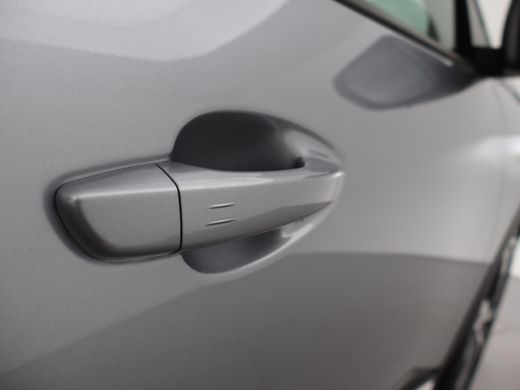 Peugeot 5008 1.2 HYBRID 145 PK AUT. 7-PERS. ALLURE + ADAPTIVE CRUISE | 18 INCH | CAMERA | DIGITALE COCKPIT | A... ActivLease financial lease