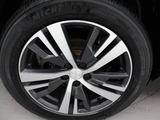 Peugeot 5008 1.2 HYBRID 145 PK AUT. 7-PERS. ALLURE + ADAPTIVE CRUISE | 18 INCH | CAMERA | DIGITALE COCKPIT | A... ActivLease financial lease