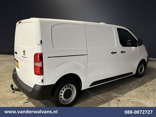 Peugeot Expert 2.0 BlueHDI 123pk L2H1 Euro6 Airco | Navigatie | 2500kg Trekhaak | Cruisecontrol | Apple Carplay ... ActivLease financial lease