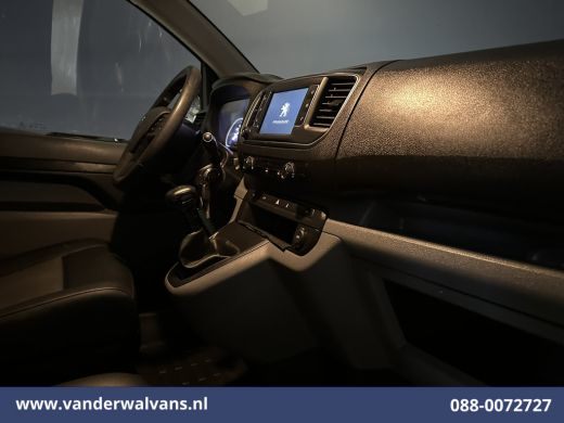 Peugeot Expert 2.0 BlueHDI 123pk L2H1 Euro6 Airco | Navigatie | 2500kg Trekhaak | Cruisecontrol | Apple Carplay ... ActivLease financial lease