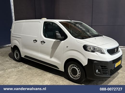 Peugeot Expert 2.0 BlueHDI 123pk L2H1 Euro6 Airco | Navigatie | 2500kg Trekhaak | Cruisecontrol | Apple Carplay ... ActivLease financial lease