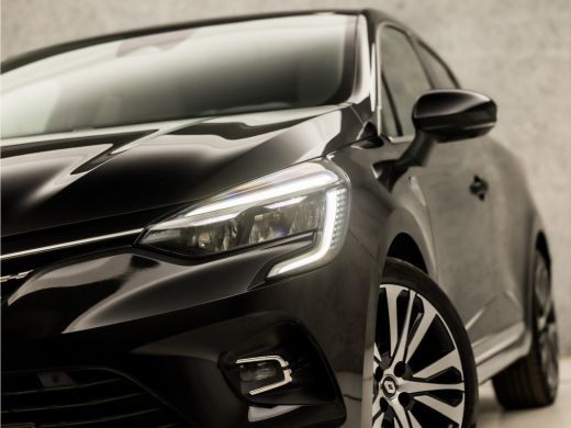 Renault Clio 1.6 E-Tech Hybrid 140 Initiale Paris 141Pk Automaat (VIRTUAL COCKPIT, APPLE CARPLAY, GROOT NAVI, ... ActivLease financial lease