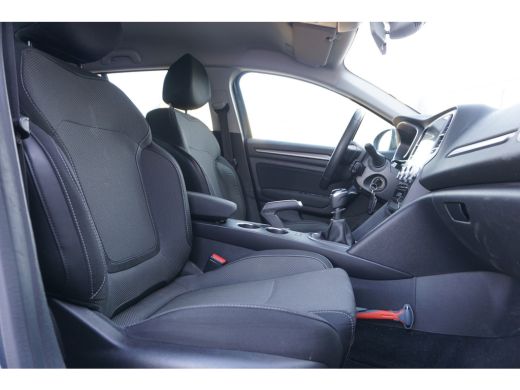 Renault Mégane Estate 1.3 TCe 140 Equilibre | LED | TREKHAAK | CARPLAY | CLIMA | ActivLease financial lease