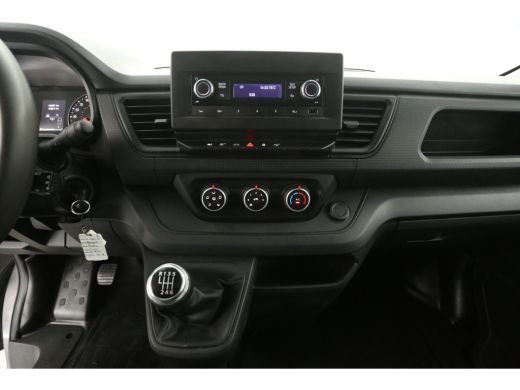 Renault Trafic 2.0 dCi T30 L2H1 | Airco | Cruise | Trekh. | Parkeersens. | LED ActivLease financial lease