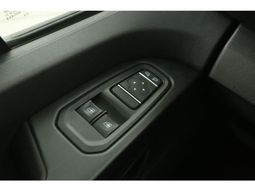 Renault Trafic 2.0 dCi T30 L2H1 | Airco | Cruise | Trekh. | Parkeersens. | LED ActivLease financial lease