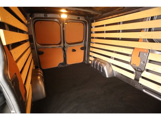 Renault Trafic 2.0 dCi T30 L2H1 | Airco | Cruise | Trekh. | Parkeersens. | LED ActivLease financial lease