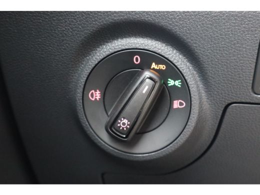 Seat Arona Style | Airconditioning automatisch met 2-zone-temperatuurregeling | Cruise Control | Digitaal in... ActivLease financial lease