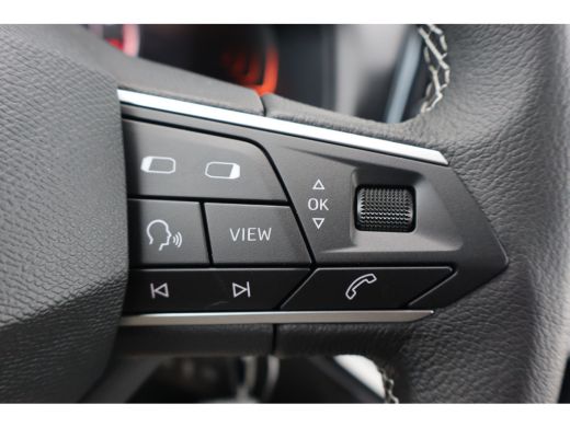 Seat Arona Style | Airconditioning automatisch met 2-zone-temperatuurregeling | Cruise Control | Digitaal in... ActivLease financial lease