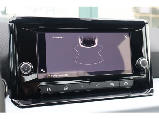 Seat Arona Style | Airconditioning automatisch met 2-zone-temperatuurregeling | Cruise Control | Digitaal in... ActivLease financial lease