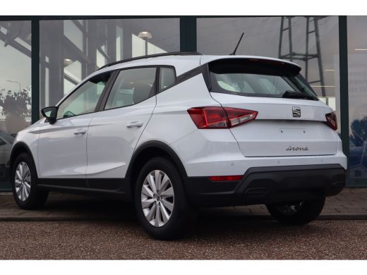 Seat Arona Style | Airconditioning automatisch met 2-zone-temperatuurregeling | Cruise Control | Digitaal in... ActivLease financial lease