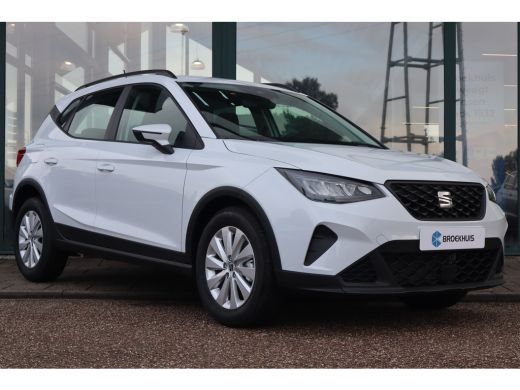 Seat Arona Style | Airconditioning automatisch met 2-zone-temperatuurregeling | Cruise Control | Digitaal in... ActivLease financial lease