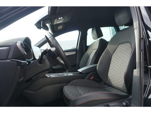 Seat Leon 1.5 eTSI FR FULL LED | STOEL/STUURVERW. | CAMERA | ACC | KEYLESS | ActivLease financial lease