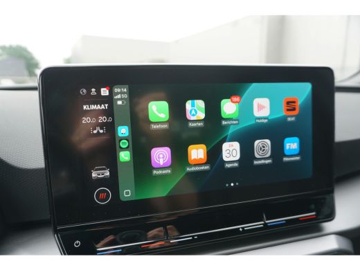 Seat Leon 1.5 eTSI FR FULL LED | STOEL/STUURVERW. | CAMERA | ACC | KEYLESS | ActivLease financial lease