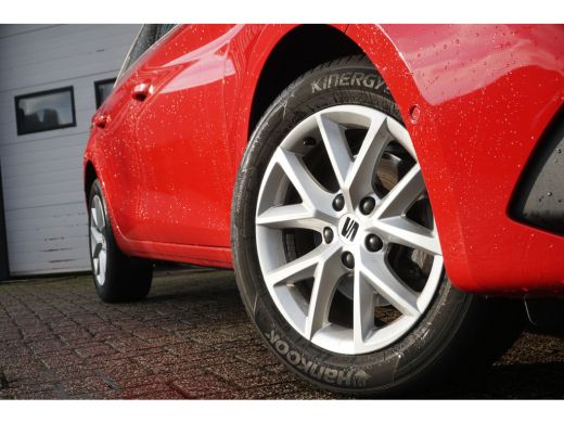 Seat Leon Sportstourer 1.5 TSI Style Launch Edition | CAMERA | ACC | CARPLAY | VIRTUAL COCKPIT | ActivLease financial lease