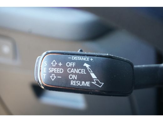 Skoda Octavia Combi 1.0 e-TSI Automaat Edition Plus | TREKHAAK | STOEL/STUUR VERW. | LEDER/ ALCANTARA | ActivLease financial lease