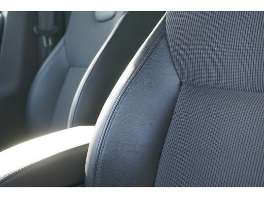 Skoda Octavia Combi 1.0 TSI Automaat Clever Edition | PARELMOER WIT | TREKHAAK | STOELVERW. | ActivLease financial lease