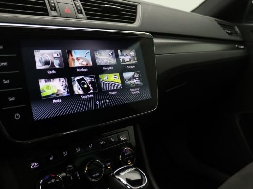 Skoda Superb Combi 1.4 TSI iV Sportline Business 218PK DSG Pano-Schuifdak, Trekhaak, Matrix-LED Verlichting, N... ActivLease financial lease