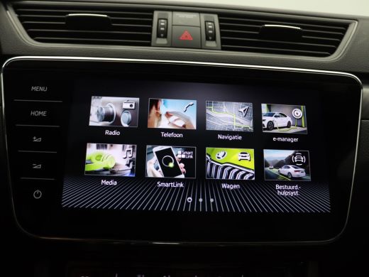 Skoda Superb Combi 1.4 TSI iV Sportline Business 218PK DSG Pano-Schuifdak, Trekhaak, Matrix-LED Verlichting, N... ActivLease financial lease