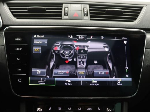 Skoda Superb Combi 1.4 TSI iV Sportline Business 218PK DSG Pano-Schuifdak, Trekhaak, Matrix-LED Verlichting, N... ActivLease financial lease