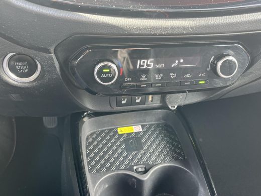 Toyota Aygo 1.0 VVT-i S-CVT Envy | Cabriodak | Navigatie | Stoelverwarming | Keyless entry | ActivLease financial lease