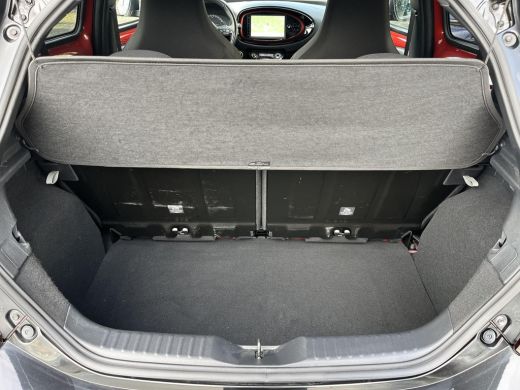 Toyota Aygo 1.0 VVT-i S-CVT Envy | Cabriodak | Navigatie | Stoelverwarming | Keyless entry | ActivLease financial lease