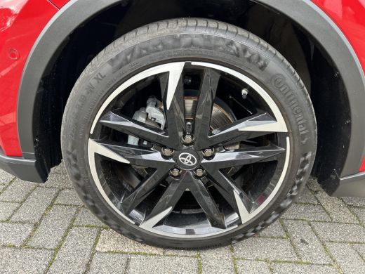 Toyota C-HR 2.0 Hybrid GR-Sport ActivLease financial lease