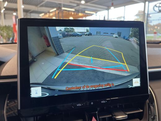 Toyota Corolla Cross Hybrid 140 Dynamic ActivLease financial lease