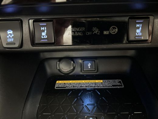 Toyota RAV4 2.5 Plug-in Hybrid AWD Dynamic ActivLease financial lease