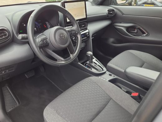 Toyota Yaris Cross 1.5 Hybrid 115 First Edition | Parkeersensor | Blindspot | Apple CarPlay | Rijklaarprijs incl. ga... ActivLease financial lease