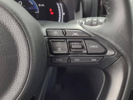 Toyota Yaris Cross 1.5 Hybrid 115 First Edition | Parkeersensor | Blindspot | Apple CarPlay | Rijklaarprijs incl. ga... ActivLease financial lease