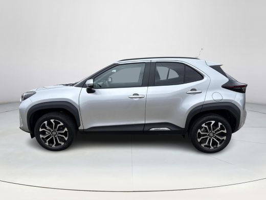 Toyota Yaris Cross 1.5 Hybrid 115 First Edition **STOEL EN STUURWIELVERWARMING/ ADAPTIEF CRUISE CONTROL/ KEYLESS/ PA... ActivLease financial lease