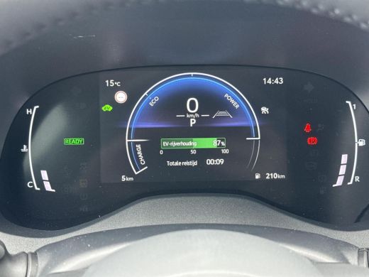 Toyota Yaris Cross 1.5 Hybrid 115 First Edition **STOEL EN STUURWIELVERWARMING/ ADAPTIEF CRUISE CONTROL/ KEYLESS/ PA... ActivLease financial lease