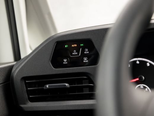 Volkswagen Caddy 1.5 TSI Exclusive (GRIJS KENTEKEN, BENZINE, DUBBELE SCHUIFDEUREN, SCHERM, PARKEERSENSOREN, BLUETO... ActivLease financial lease