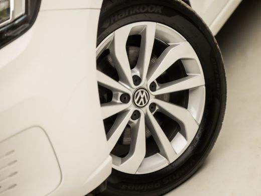 Volkswagen Caddy 1.5 TSI Exclusive (GRIJS KENTEKEN, BENZINE, DUBBELE SCHUIFDEUREN, SCHERM, PARKEERSENSOREN, BLUETO... ActivLease financial lease