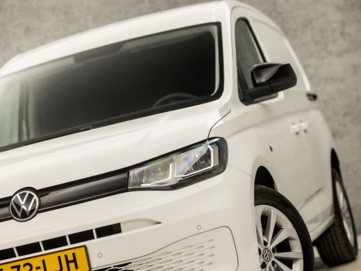 Volkswagen Caddy 1.5 TSI Exclusive (GRIJS KENTEKEN, BENZINE, DUBBELE SCHUIFDEUREN, SCHERM, PARKEERSENSOREN, BLUETO... ActivLease financial lease