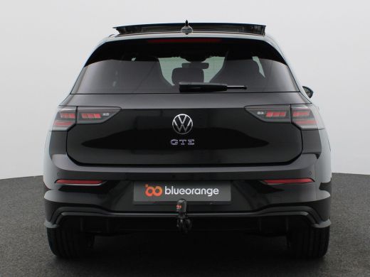 Volkswagen Golf 1.5 eHybrid GTE 272PK DSG Pano-Schuifdak, 360gr. Camera, Adaptieve Cruise Controle, Keyless, Side... ActivLease financial lease