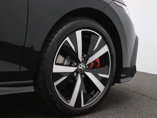 Volkswagen Golf 1.5 eHybrid GTE 272PK DSG Pano-Schuifdak, 360gr. Camera, Adaptieve Cruise Controle, Keyless, Side... ActivLease financial lease
