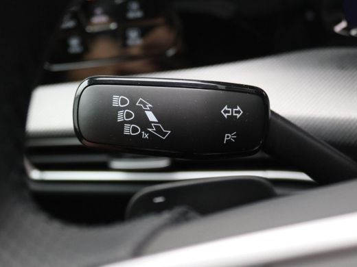 Volkswagen Golf 1.5 eHybrid GTE 272PK DSG Pano-Schuifdak, 360gr. Camera, Adaptieve Cruise Controle, Keyless, Side... ActivLease financial lease