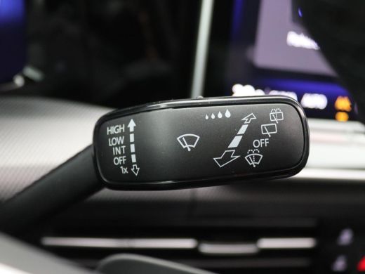 Volkswagen Golf 1.5 eHybrid GTE 272PK DSG Pano-Schuifdak, 360gr. Camera, Adaptieve Cruise Controle, Keyless, Side... ActivLease financial lease