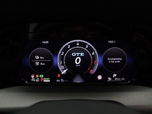 Volkswagen Golf 1.5 eHybrid GTE 272PK DSG Pano-Schuifdak, 360gr. Camera, Adaptieve Cruise Controle, Keyless, Side... ActivLease financial lease