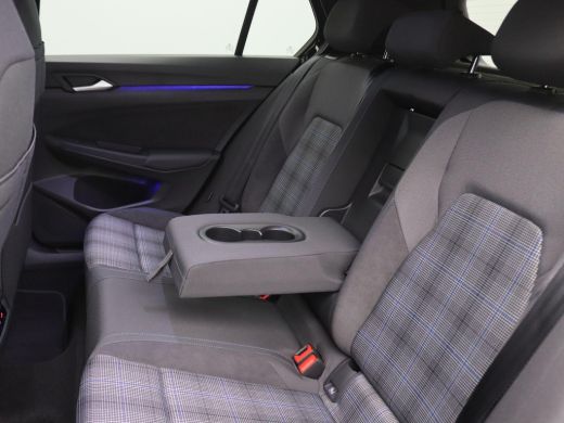 Volkswagen Golf 1.5 eHybrid GTE 272PK DSG Pano-Schuifdak, 360gr. Camera, Adaptieve Cruise Controle, Keyless, Side... ActivLease financial lease