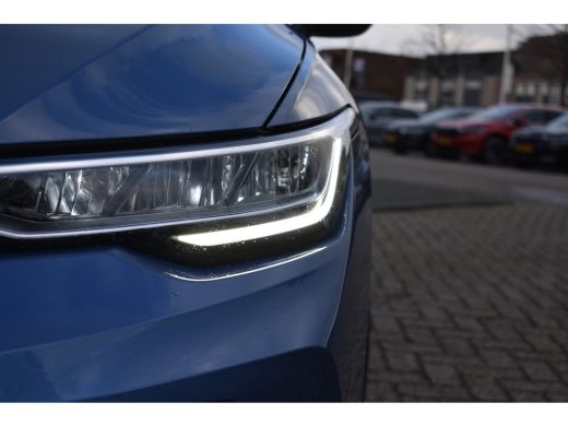 Volkswagen Golf Life Edition eHybrid TREKHAAK | APP. CONNECT | ADAPT. CRUISE | STOELVERWARMING |DAB | LED ActivLease financial lease