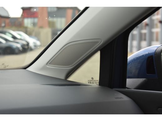 Volkswagen Golf Life Edition eHybrid TREKHAAK | APP. CONNECT | ADAPT. CRUISE | STOELVERWARMING |DAB | LED ActivLease financial lease