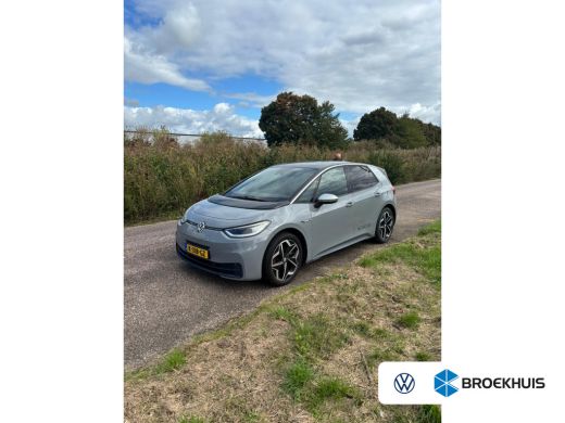 Volkswagen ID.3 204PK 58KWH FIRST PLUS STOELEN + SPIEGELS VERW. | CAMERA. ACHTER | ADAPT. CRUISE | APP. CONNECT |...