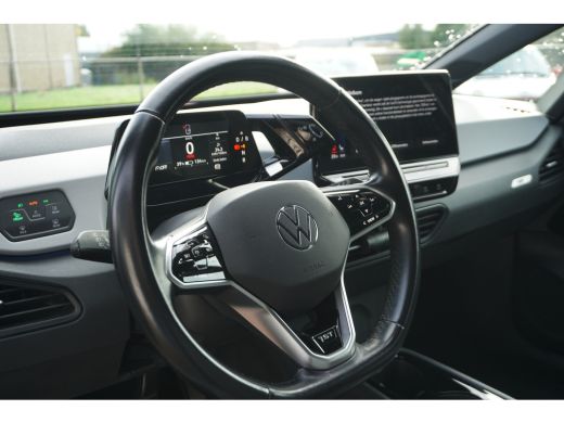 Volkswagen ID.3 First Plus 58 kWh | SOH 92.9 % | STOEL/STUURVERW. | CAMERA | MATRIX LED | ACC | ActivLease financial lease