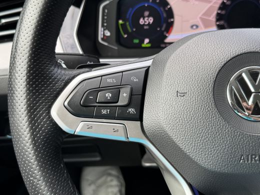 Volkswagen Passat Variant GTE TSI 218PK DSG PHEV BUSINESS LEDER/HEAD-UP/VIRTUAL ActivLease financial lease